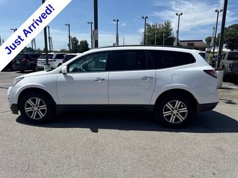 Used 2016 Chevrolet Traverse LT FWD image 6