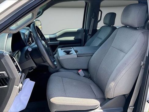 Used 2016 Ford F150 XLT w/ Equipment Group 302A Luxury AWD/4WD image 22