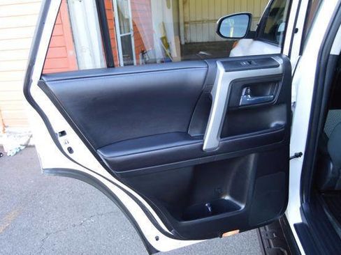 Used 2016 Toyota 4Runner 4WD image 53