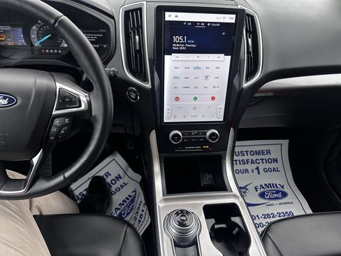 Certified 2024 Ford Edge SEL w/ Convenience Package image 10