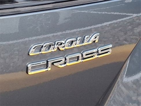 New 2026 Toyota Corolla Cross L image 15