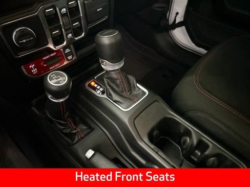 Used 2022 Jeep Gladiator Rubicon w/ Cold Weather Group image 29