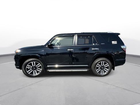 Used 2022 Toyota 4Runner Limited AWD/4WD image 9