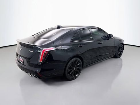 Used 2020 Cadillac CT4 V w/ Technology Package image 9