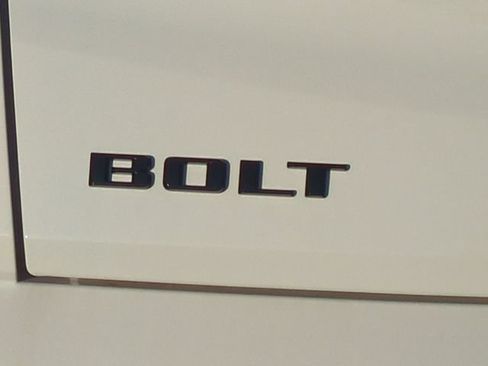 New 2027 Chevrolet Bolt LT w/ Comfort Package FWD image 10