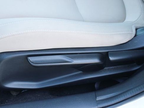 Used 2019 Honda Civic LX image 13