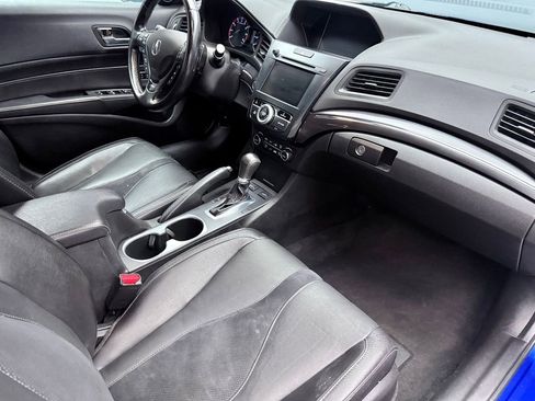 Used 2020 Acura ILX image 11