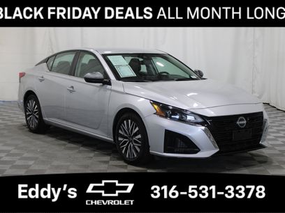 Used 2024 Nissan Altima 2.5 SV