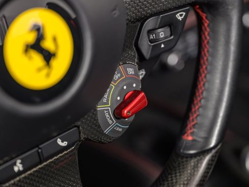 Used 2022 Ferrari F8 Tributo RWD image 42