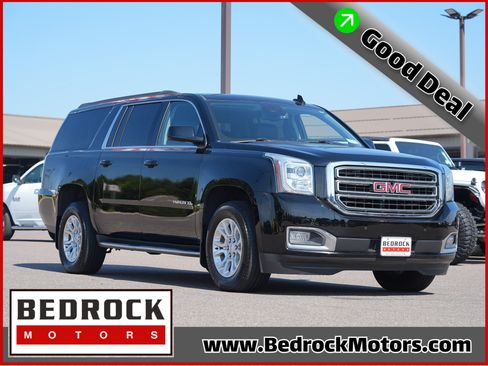 Used 2020 GMC Yukon XL SLT w/ Enhanced Security Package AWD/4WD image 1