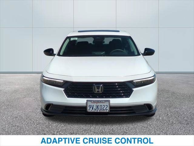 Certified 2025 Honda Accord SE image 3