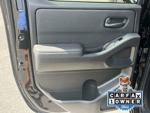 Used 2022 Nissan Frontier S w/ Technology Package image 17