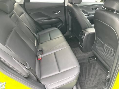 Used 2024 Hyundai Kona Limited FWD image 38
