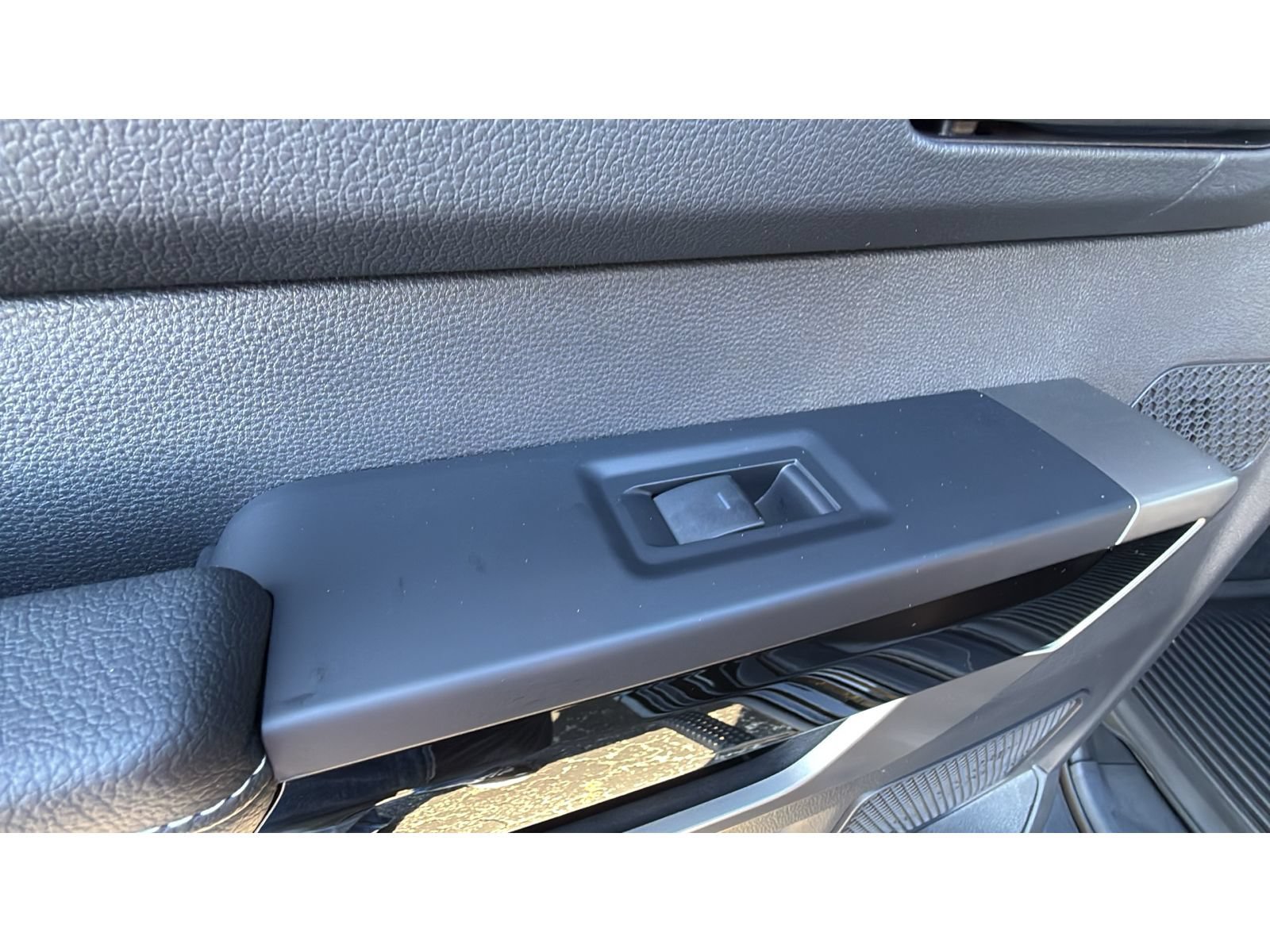 New 2026 Toyota Tundra Limited AWD/4WD image 36