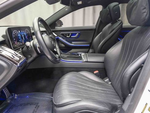 Certified 2022 Mercedes-Benz S 500 4MATIC image 17