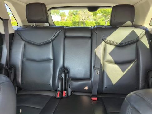 Used 2017 Cadillac XT5 Luxury w/ LPO, Wheel Lock Package FWD image 30