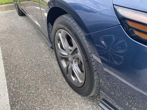 Used 2024 Honda Accord EX image 7