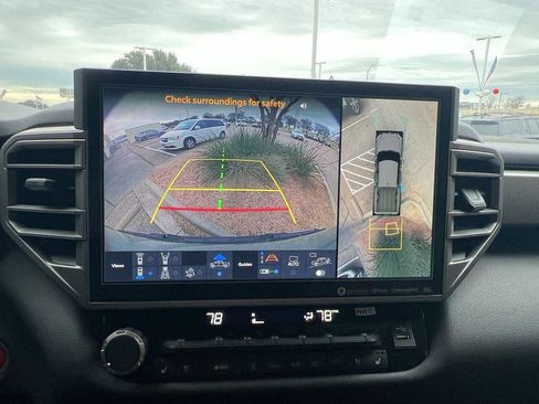 Used 2022 Toyota Tundra Limited image 26