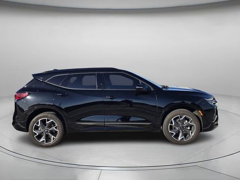 Used 2022 Chevrolet Blazer RS image 3