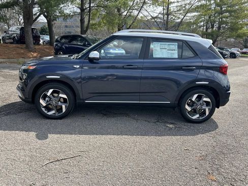 New 2026 Hyundai Venue SEL image 4