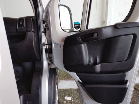 Used 2014 RAM ProMaster 1500 FWD image 11
