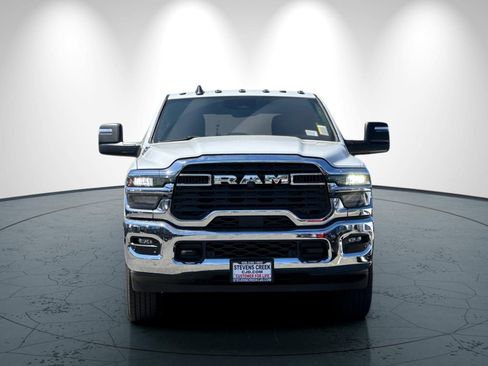 New 2026 RAM 3500 Tradesman image 9