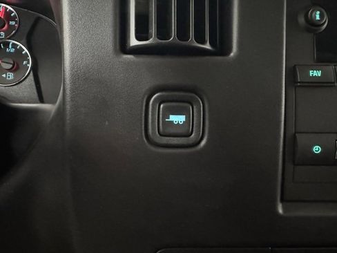New 2026 Chevrolet Express 3500 Work Van w/ Power Convenience Package image 14