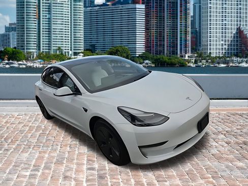 Used 2022 Tesla Model 3 RWD image 30