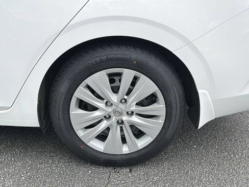 Used 2025 Nissan Sentra S FWD image 6