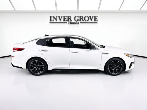 Used 2020 Kia Optima SE FWD image 4