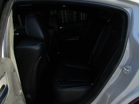 Used 2021 Dodge Charger SRT Hellcat RWD image 15