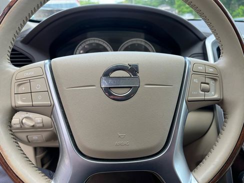 Used 2013 Volvo XC60 T6 AWD/4WD image 23