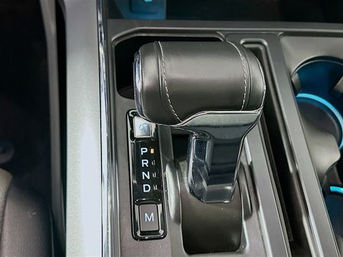 Used 2021 Ford F150 Lariat w/ Equipment Group 502A High image 25