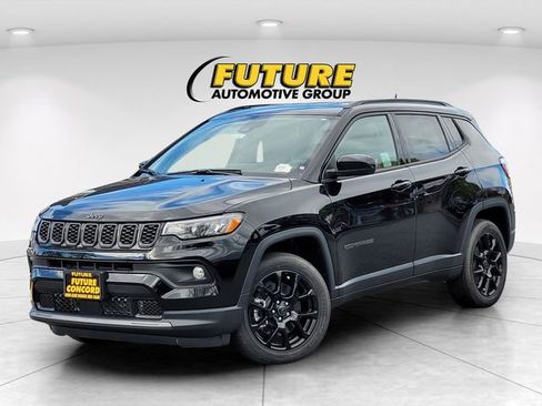 New 2026 Jeep Compass Latitude image 2