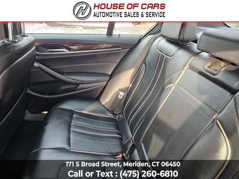 Used 2018 BMW 530i xDrive w/ Premium Package image 41