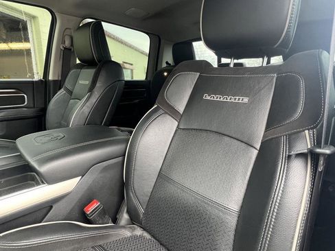Used 2024 RAM 3500 Laramie image 13