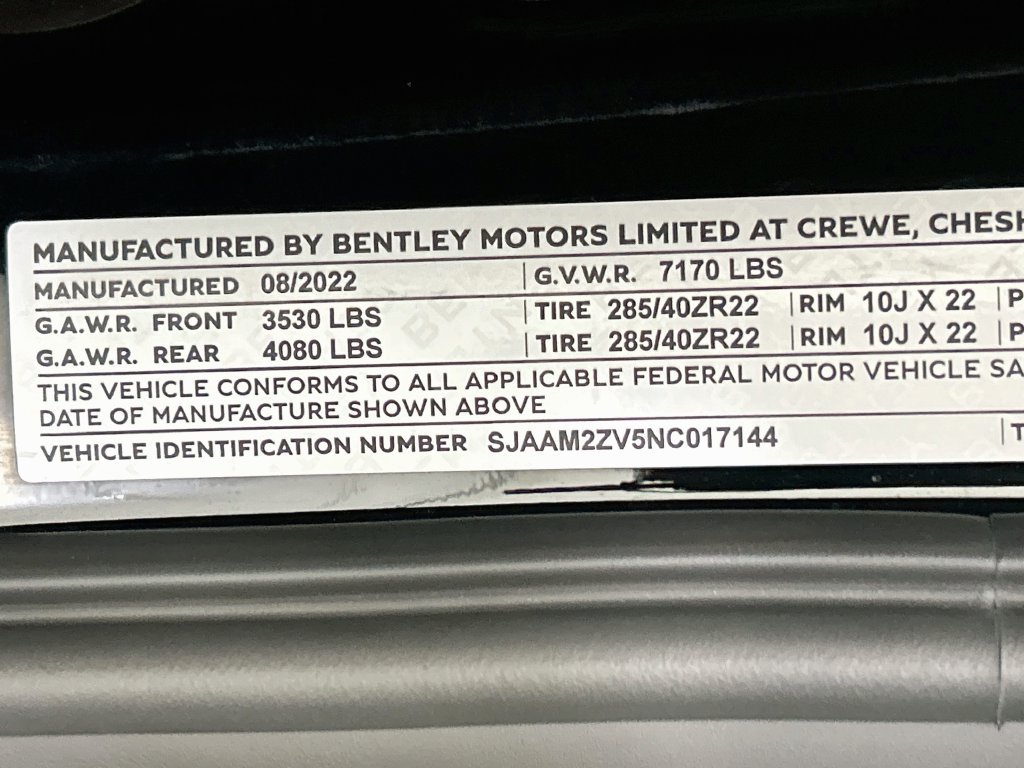 Certified 2022 Bentley Bentayga AWD/4WD image 34