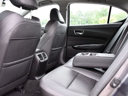 Used 2019 Acura TLX FWD image 14
