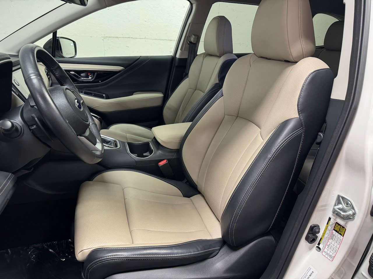 Used 2024 Subaru Outback Limited AWD/4WD image 3