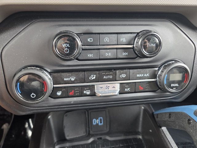 Used 2024 Ford Bronco Wildtrak AWD/4WD image 26