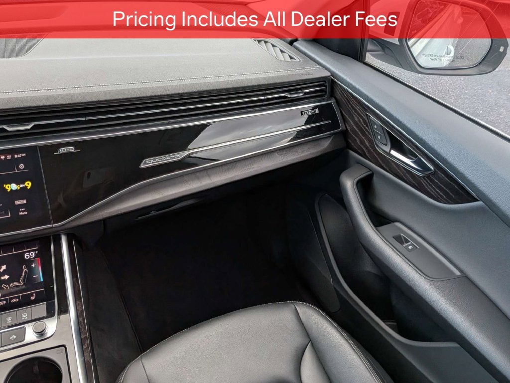 Used 2023 Audi Q8 Premium w/ Convenience Package AWD/4WD image 17