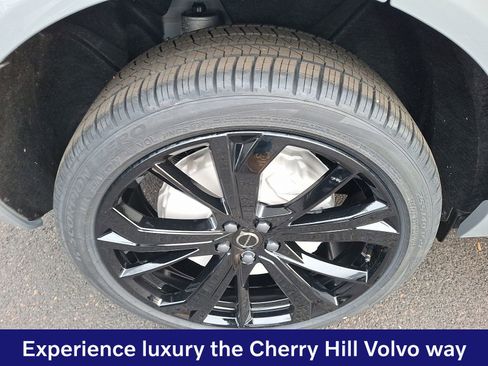 New 2026 Volvo XC60 T8 Ultra w/ Protection Package Premier AWD/4WD image 6