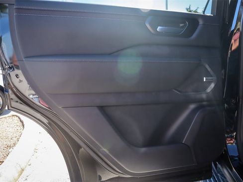 New 2025 Nissan Armada SL w/ Captain's Chari Seat Package image 22