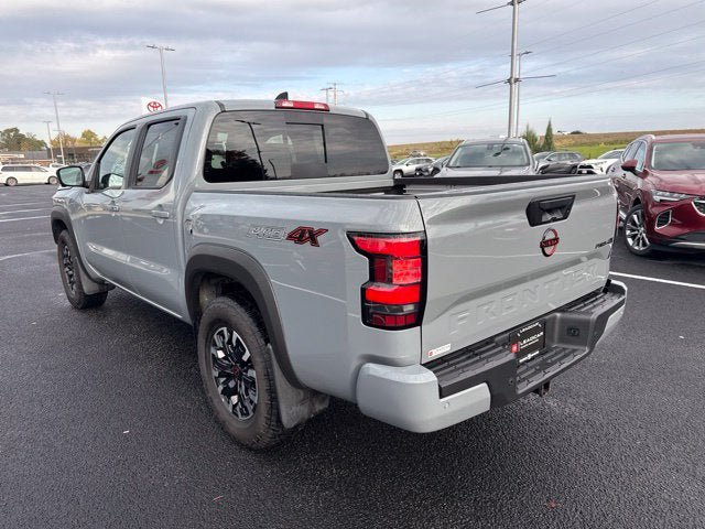 Used 2023 Nissan Frontier PRO-4X w/ Pro Convenience Package AWD/4WD image 9