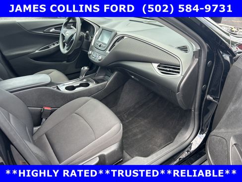 Used 2018 Chevrolet Malibu LS FWD image 17