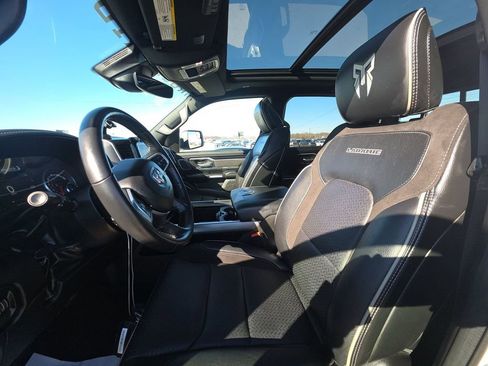 Used 2022 RAM 1500 Laramie image 9