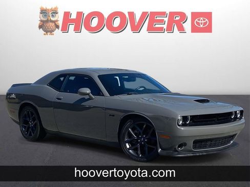 Used 2023 Dodge Challenger R/T image 1