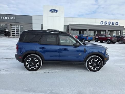 Used 2023 Ford Bronco Sport Outer Banks w/ Tech Package image 8