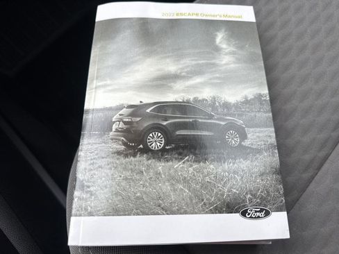 Used 2022 Ford Escape SE w/ Convenience Package image 33