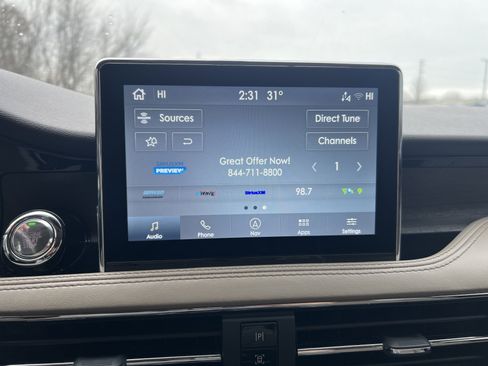 Used 2021 Lincoln Corsair Reserve w/ Equipment Group 201A image 20